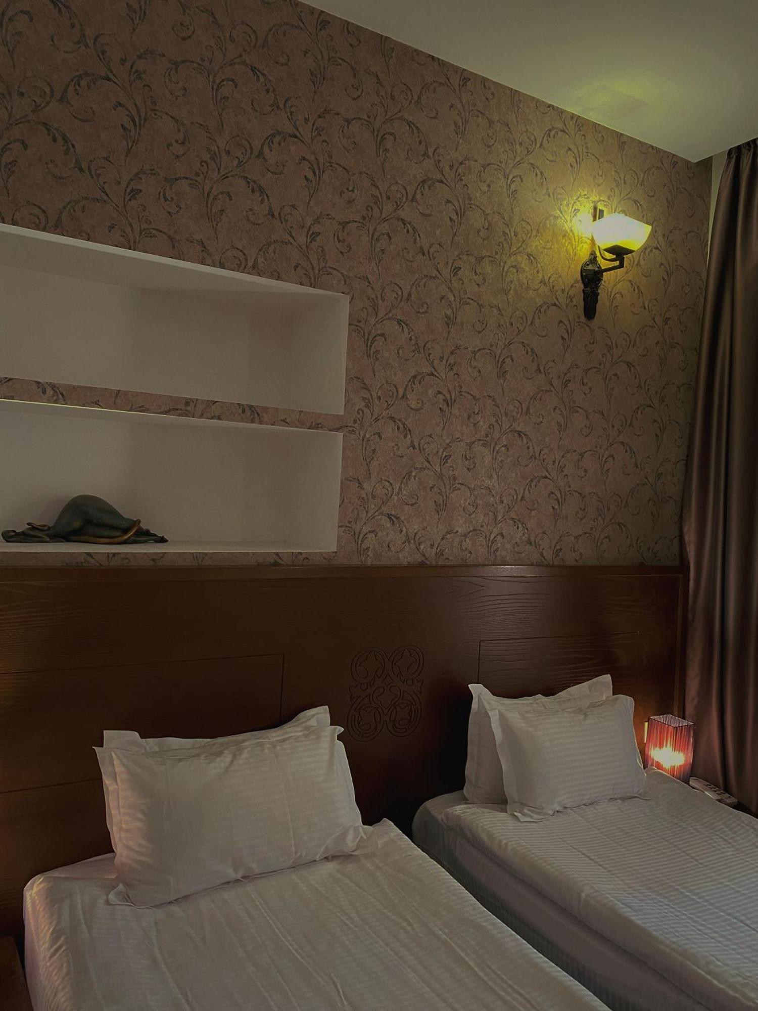 Old Metekhi Hotel Тбилиси Экстерьер фото