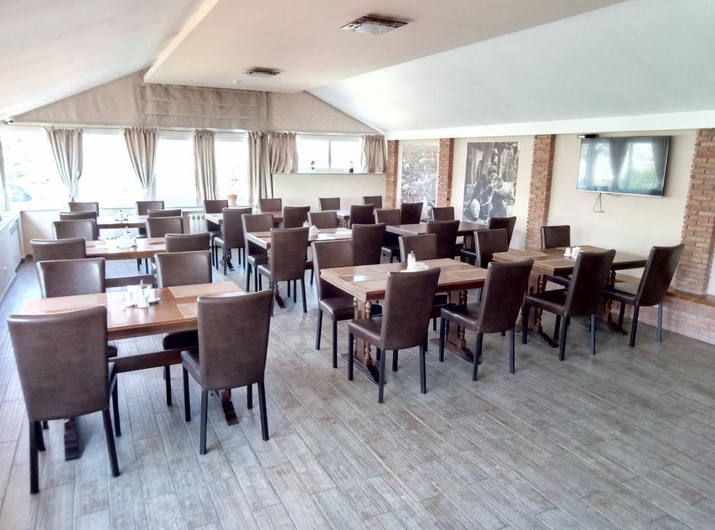 Old Metekhi Hotel Тбилиси Экстерьер фото